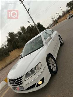 هیۆندای ازێرا